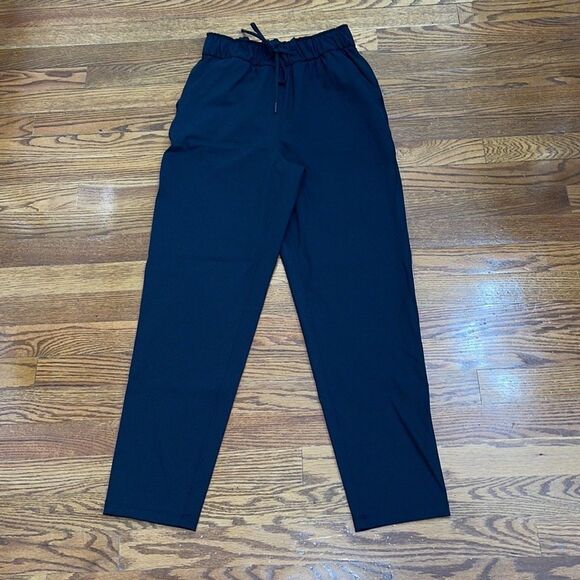 Lululemon Drawstring Waist Nylon Blend Pant | Black - Picture 2 of 4